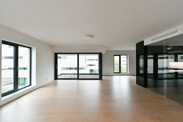 U Laboratoře, Střešovice - Prague 6 | Rent, Apartment, Three-bedroom (4+kk), 176 m²