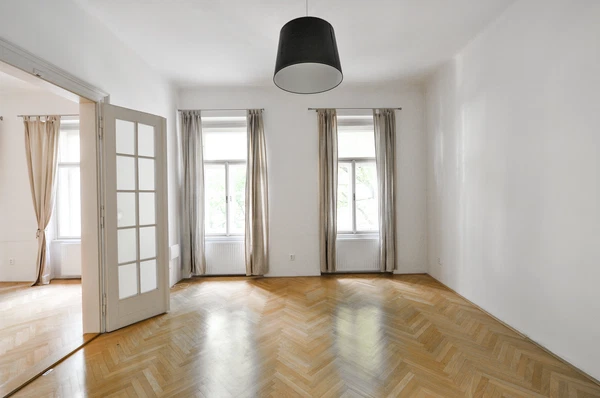 Uruguayská, Vinohrady - Prague 2 | Rent, Apartment, Two-bedroom (3+1), 93 m²