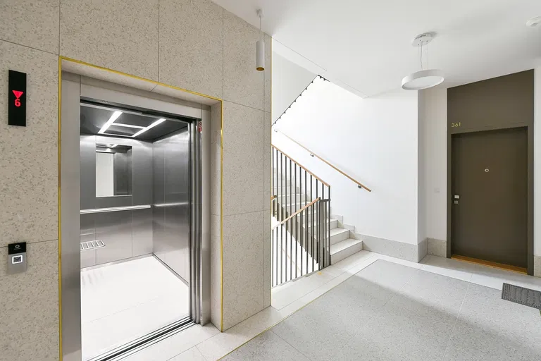 Jankovcova, Holešovice - Praha 7 | Pronájem, Byt, 2+kk, 73 m²