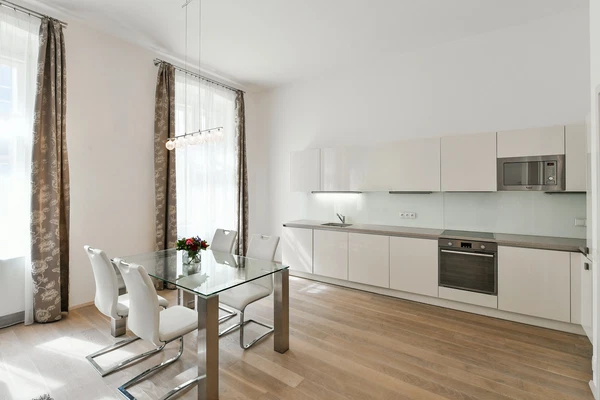 Petrská, Nové Město - Praha 1 | Pronájem, Byt, 2+kk, 66 m²