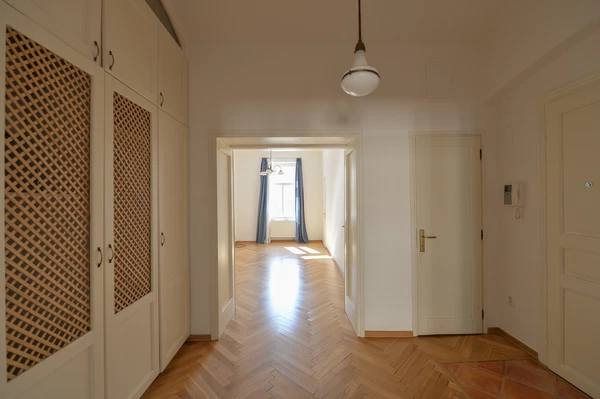 Kubelíkova, Žižkov - Praha 3 | Pronájem, Byt, 2+kk, 55 m²