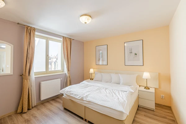 Máchova, Vinohrady - Prague 2 | Rent, Apartment, Two-bedroom (3+kk), 93 m²