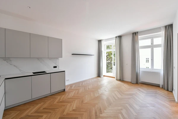 Varšavská, Vinohrady - Prague 2 | Rent, Apartment, Two-bedroom (3+kk), 77 m²