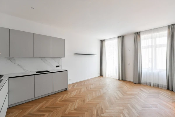 Varšavská, Vinohrady - Prague 2 | Rent, Apartment, Two-bedroom (3+kk), 77 m²