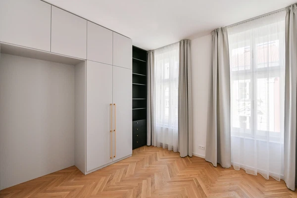 Varšavská, Vinohrady - Praha 2 | Pronájem, Byt, 3+kk, 77 m²