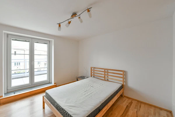 Pod Lázní, Pankrác - Prague 4 | Rent, Apartment, Two-bedroom (3+kk), 83 m²