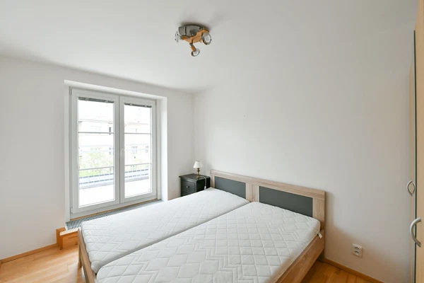 Pod Lázní, Pankrác - Prague 4 | Rent, Apartment, Two-bedroom (3+kk), 83 m²