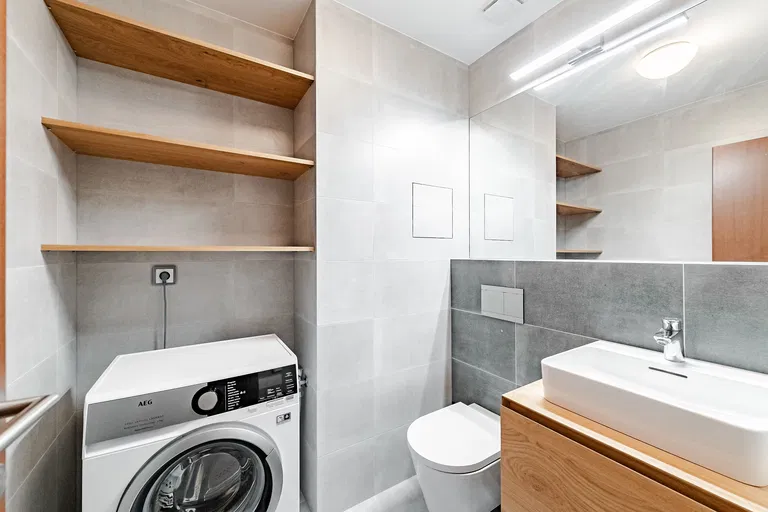 Podvinný mlýn, Libeň - Prague 9 | Rent, Apartment, One-bedroom (2+kk), 86 m²