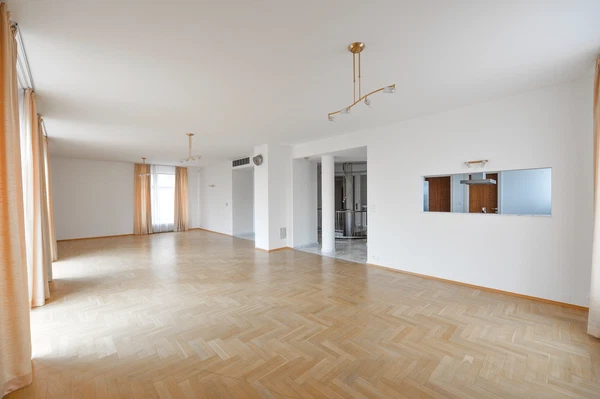 Rooseveltova, Bubeneč - Prague 6 | Rent, Apartment, Five-bedroom (6+1), 371 m²