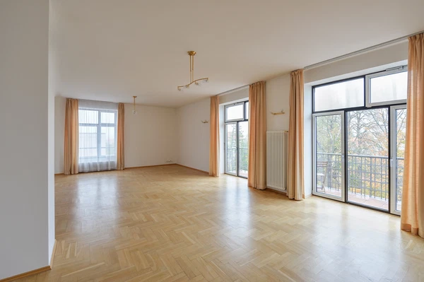 Rooseveltova, Bubeneč - Prague 6 | Rent, Apartment, Five-bedroom (6+1), 371 m²