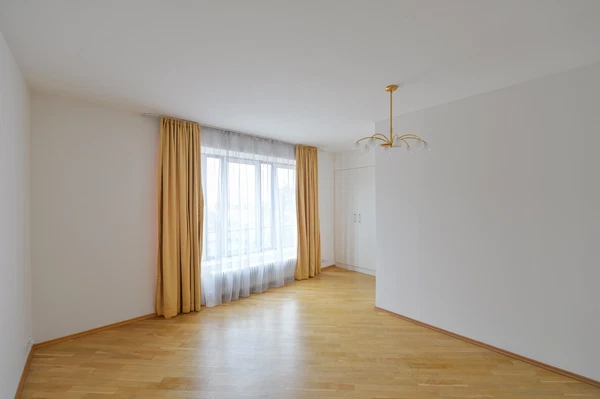 Rooseveltova, Bubeneč - Prague 6 | Rent, Apartment, Five-bedroom (6+1), 371 m²