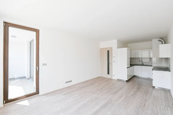 Bassova, Vysočany - Praha 9 | Pronájem, Byt, 2+kk, 57 m²