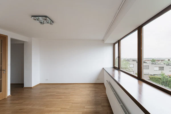 Břežánecká, Jinonice - Prague 5 | Rent, House, Four-bedroom (5+kk), 265 m²