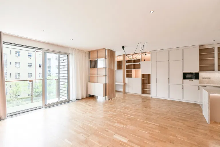 Korunní, Vinohrady - Prague 10 | Rent, Apartment, Two-bedroom (3+kk), 108 m²