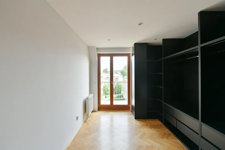 Trojská, Troja - Praha 7 | Pronájem, Byt, 5+kk, 186 m²