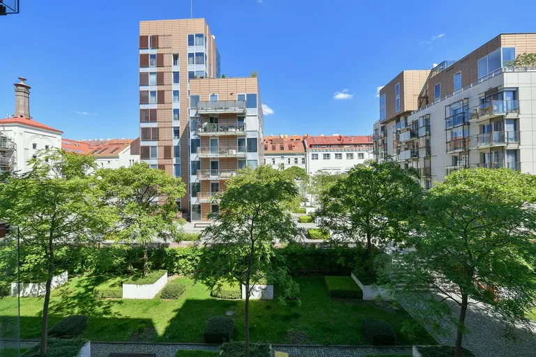 Korunní, Vinohrady - Prague 10 | Rent, Apartment, Two-bedroom (3+kk), 108 m²