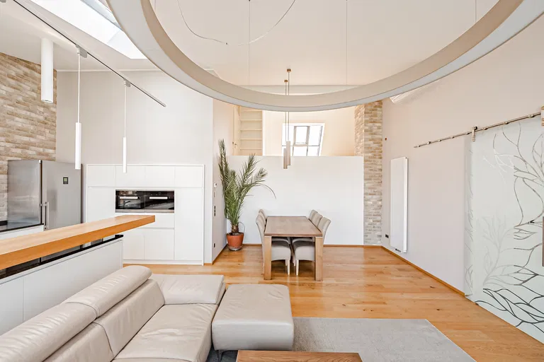 Lucemburská, Žižkov - Praha 3 | Pronájem, Byt, 5+kk, 170 m²