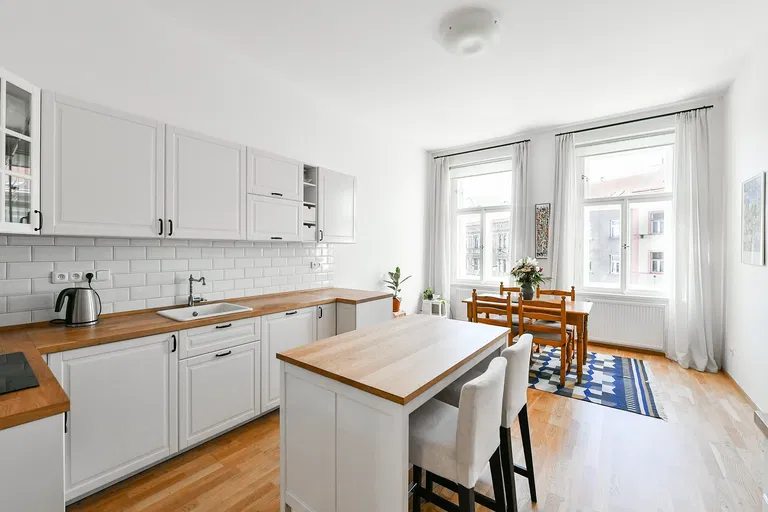 Slovenská, Vinohrady - Praha 2 | Pronájem, Byt, 3+1, 100 m²