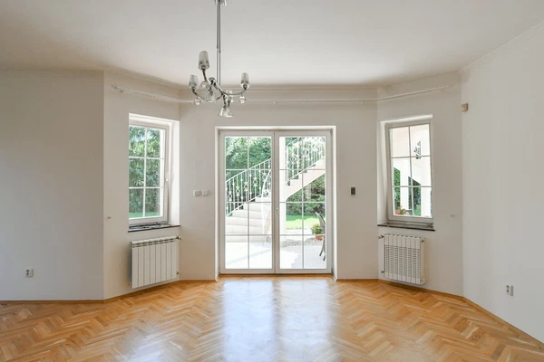 Říčanská, Průhonice - Praha-západ | Rent, House, Six-bedroom (7+1), 470 m²