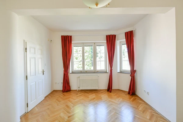 Říčanská, Průhonice - Praha-západ | Rent, House, Six-bedroom (7+1), 470 m²