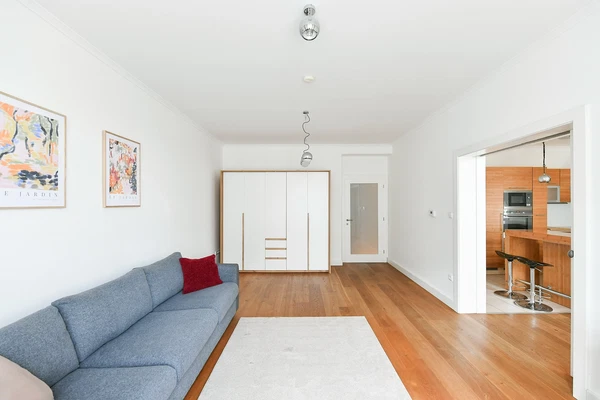 Terronská, Bubeneč - Praha 6 | Pronájem, Byt, 2+1, 75 m²