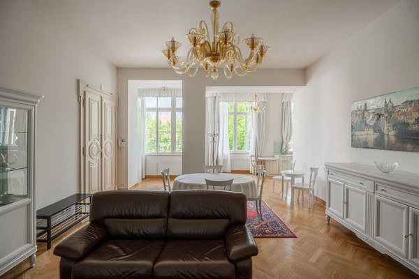 Italská, Vinohrady - Prague 2 | Rent, Apartment, Two-bedroom (3+kk), 110 m²