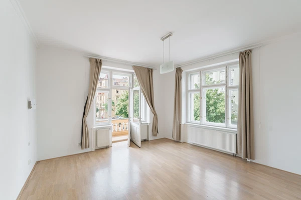 nám. Jiřího z Poděbrad, Vinohrady - Prague 3 | Rent, Apartment, Two-bedroom (3+kk), 116 m²