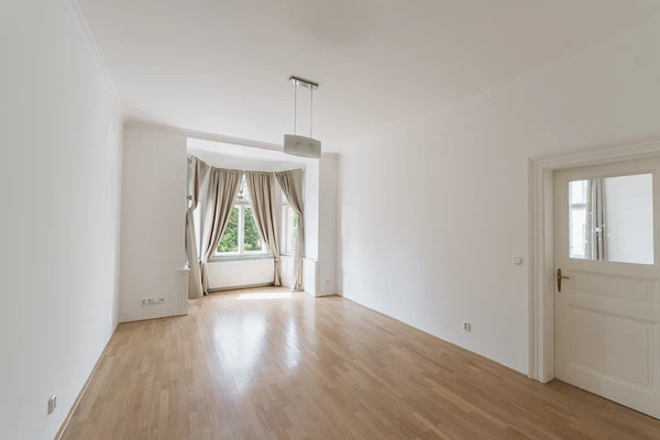 nám. Jiřího z Poděbrad, Vinohrady - Praha 3 | Pronájem, Byt, 3+kk, 116 m²