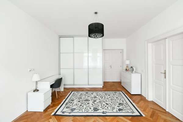 Slezská, Vinohrady - Prague 3 | Rent, Apartment, One-bedroom (2+1), 91 m²