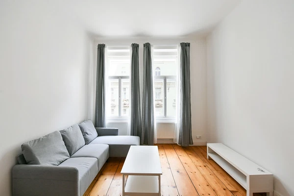 Řipská, Vinohrady - Prague 3 | Rent, Apartment, One-bedroom (2+kk), 47 m²