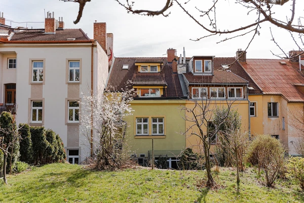 Na Petynce, Střešovice - Prague 6 | Sale, House, Six-bedroom (7+kk), 315 m²