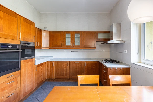 Na Petynce, Střešovice - Prague 6 | Sale, House, Six-bedroom (7+kk), 315 m²