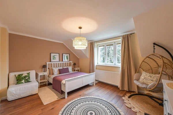 Bělušická, Újezd nad Lesy - Prague 9 | Rent, House, Three-bedroom (4+kk), 154 m²