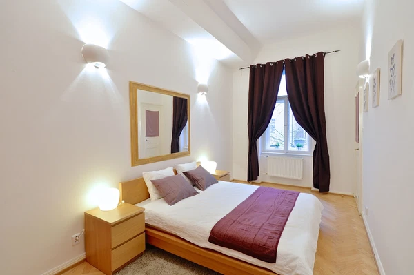 Mánesova, Vinohrady - Prague 2 | Rent, Apartment, Two-bedroom (3+1), 105 m²