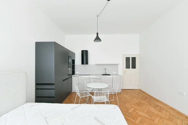 Šumavská, Vinohrady - Prague 2 | Rent, Apartment, Studio (1+kk), 35 m²