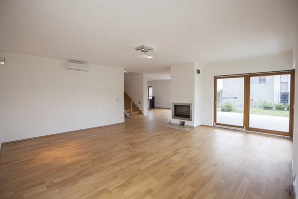 Laténská, Jinonice - Prague 5 | Rent, House, Five-bedroom (6+kk), 460 m²