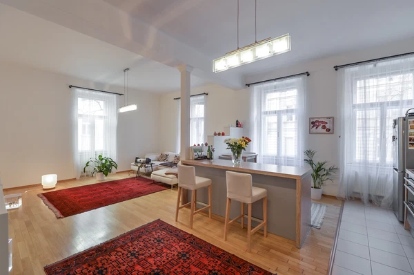 Na Kozačce, Vinohrady - Prague 2 | Rent, Apartment, One-bedroom (2+kk), 80 m²