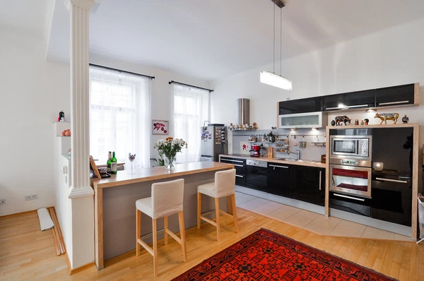 Na Kozačce, Vinohrady - Prague 2 | Rent, Apartment, One-bedroom (2+kk), 80 m²