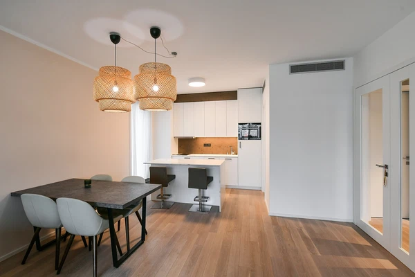 Ke Dvoru, Vokovice - Praha 6 | Pronájem, Byt, 2+kk, 81 m²