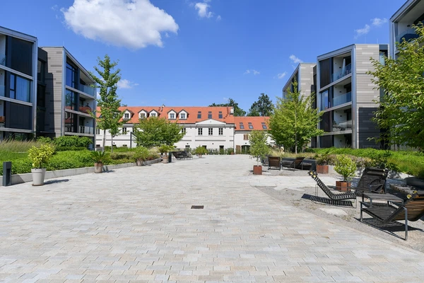 Ke dvoru, Vokovice - Prague 6 | Rent, Apartment, One-bedroom (2+kk), 81 m²