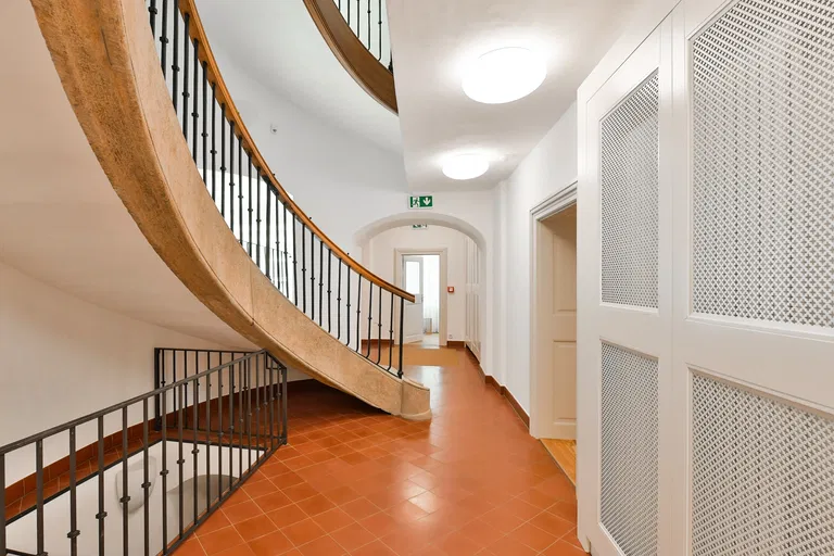 Na Kampě, Malá Strana - Prague 1 | Rent, Apartment, Two-bedroom (3+1), 98 m²