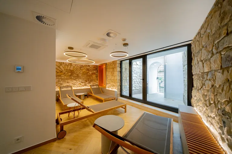 Na Kampě, Malá Strana - Prague 1 | Rent, Apartment, Two-bedroom (3+1), 98 m²
