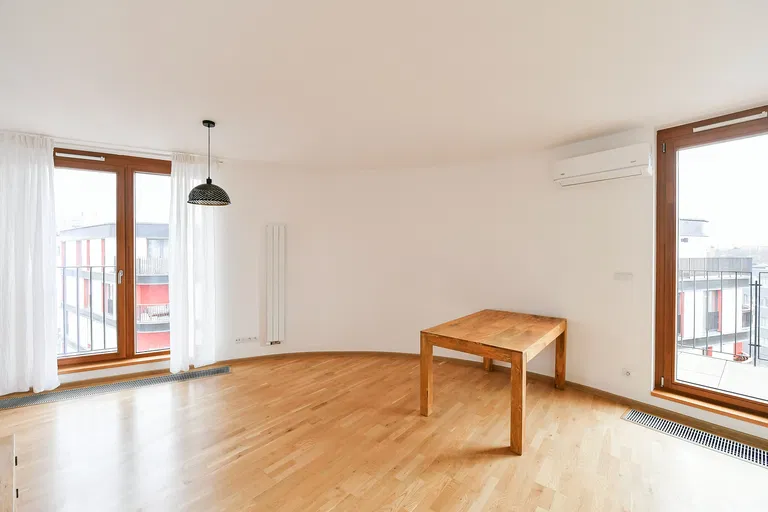 Olgy Havlové, Žižkov - Prague 3 | Rent, Apartment, Three-bedroom (4+kk), 114 m²