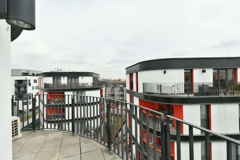 Olgy Havlové, Žižkov - Prague 3 | Rent, Apartment, Three-bedroom (4+kk), 114 m²