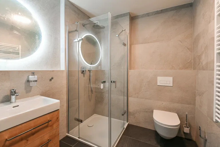 V přístavu, Holešovice - Prague 7 | Rent, Apartment, Two-bedroom (3+1), 99 m²