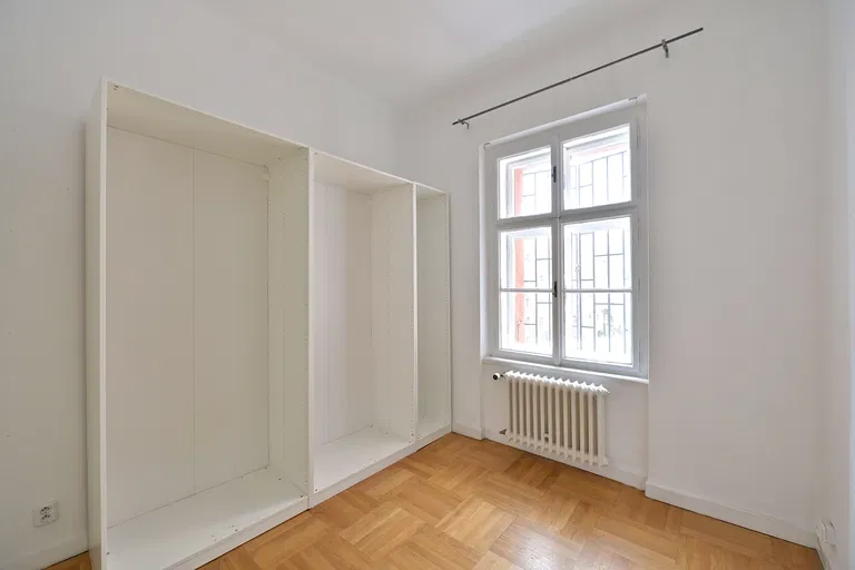 Šafaříkova, Vinohrady - Prague 2 | Rent, Apartment, Three-bedroom (4+kk), 95 m²
