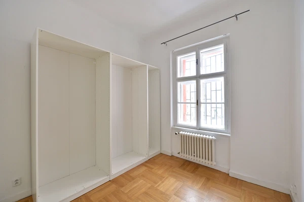 Šafaříkova, Vinohrady - Prague 2 | Rent, Apartment, Three-bedroom (4+kk), 95 m²