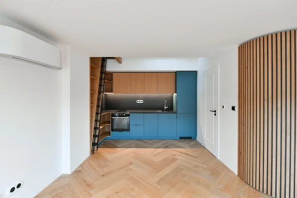 Prvomájová, Radotín - Prague 5 | Rent, Apartment, Studio (1+kk), 45 m²