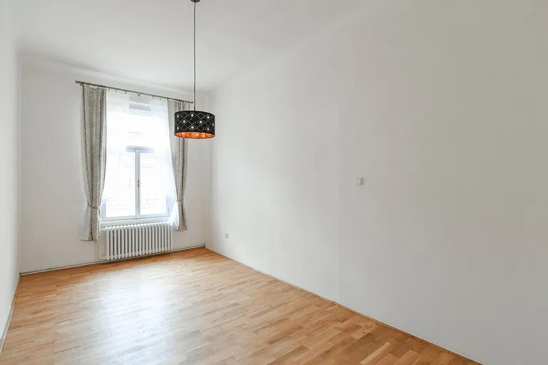 Ostrovní, Nové Město - Prague 1 | Rent, Apartment, One-bedroom (2+1), 68 m²