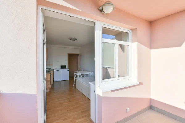 Na Rozcestí, Libeň - Praha 9 | Pronájem, Byt, 1+kk, 30 m²